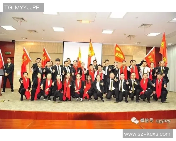 足球明星们齐聚一堂送祝福微信图片传递新春喜悦与团圆温情