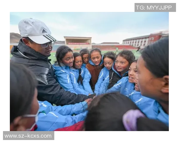 曼开头的足球明星们的辉煌成就与传奇故事分享